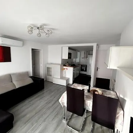 Precioso En La Playa Barcelona Apartment *